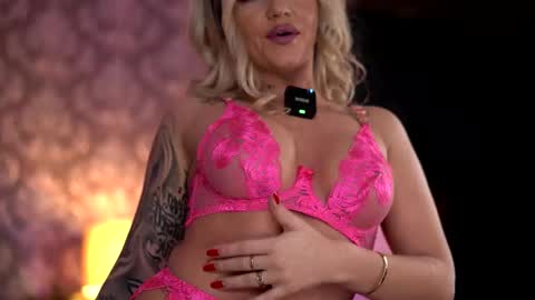 Alma online show from November 14, 9:13 pm