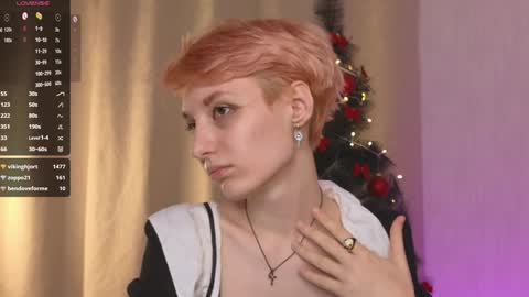 almawood online show from January 4, 1:21 pm