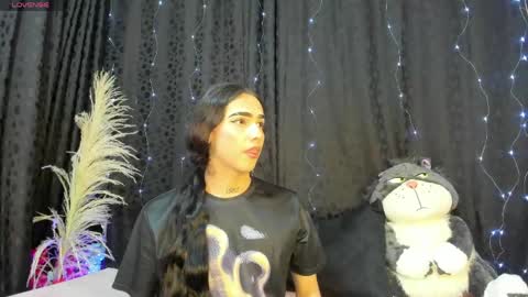 Snapshot of almazz_ chatting on May 20, 7:20 pm Santy online show from May 20, 7:20 pm