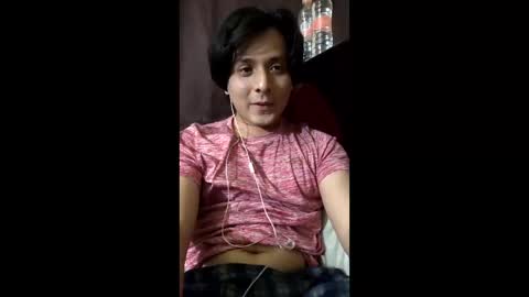 Snapshot of almor_n chatting on April 9, 8:09 am Alex online show from April 9, 8:09 am