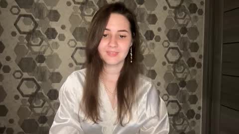 Snapshot of almostinnocent_ chatting on September 23, 11:08 pm Anna online show from September 23, 11:08 pm