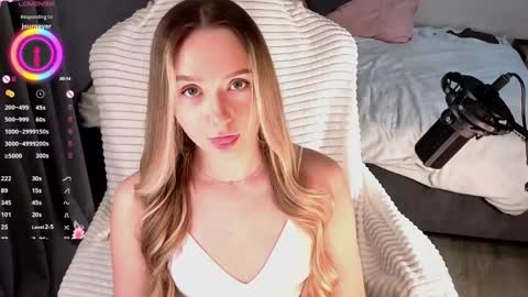 Lia online show from March 4, 2:50 am