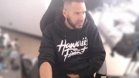 Snapshot of aloha_king chatting on February 9, 7:41 pm simplyfaded online show from February 9, 7:41 pm