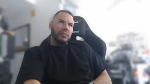 Snapshot of aloha_king chatting on October 12, 9:58 pm simplyfaded online show from October 12, 9:58 pm