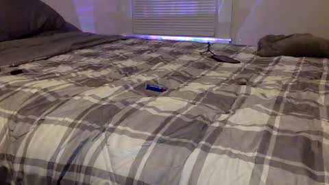 ALongwhitedick online show from November 24, 11:10 am