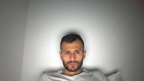 Alonp1022 online show from May 2, 5:12 am