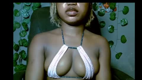 alo online show from April 18, 7:18 pm