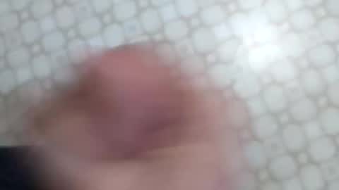 Snapshot of alostmale chatting on January 2, 3:26 am alostmale online show from January 2, 3:26 am