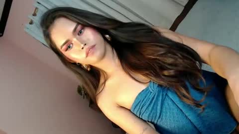 Snapshot of alove_too_last chatting on January 25, 5:08 pm LEXY online show from January 25, 5:08 pm