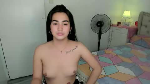 alovelydollnica online show from November 17, 9:48 am