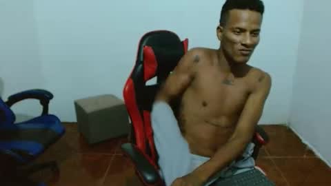 Snapshot of alpha_norbo chatting on March 28, 4:34 am alpha_norbo online show from March 28, 4:34 am