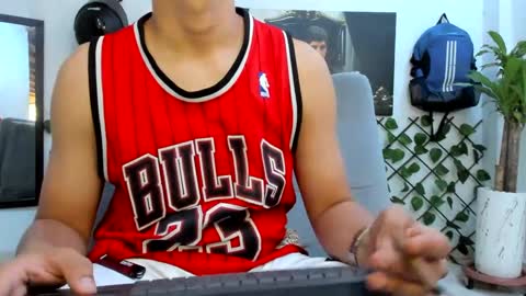 Snapshot of alpha_pprs chatting on December 17, 5:15 pm Alpha pprs online show from December 17, 5:15 pm