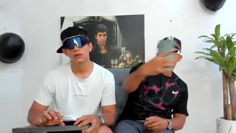 Snapshot of alpha_pprs chatting on December 29, 10:14 pm Alpha pprs online show from December 29, 10:14 pm