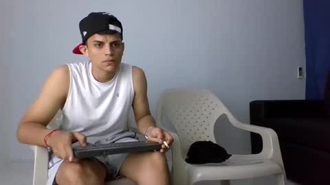 Snapshot of alpha_pprs chatting on January 12, 3:28 am Alpha pprs online show from January 12, 3:28 am