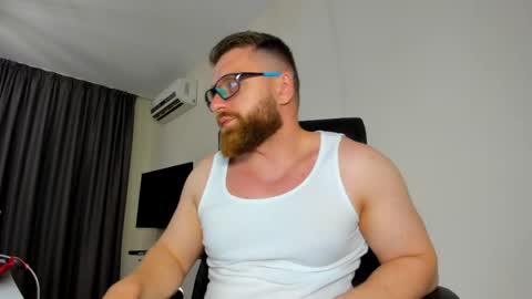Alphaalexxx Lets reach Me 100 thumbs up online show from May 23, 4:55 pm