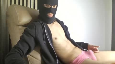 Snapshot of alphafindomhot chatting on November 19, 12:16 pm alphafindomhot online show from November 19, 12:16 pm