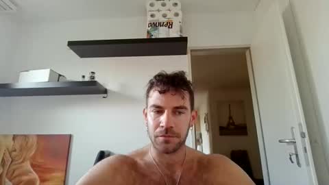 alphah_hunk online show from November 15, 9:50 am