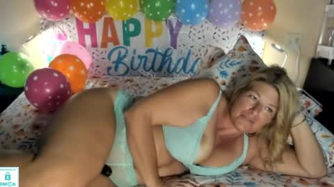 Shelby or if you want to make me purr just call me Kitten  online show from May 29, 11:47 pm