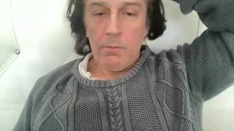 Snapshot of alphandre chatting on March 2, 5:23 am AlphAndre online show from March 2, 5:23 am