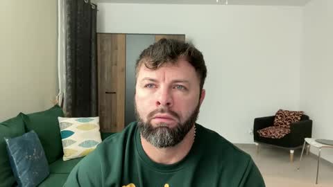 Jhonny online show from December 20, 3:47 am