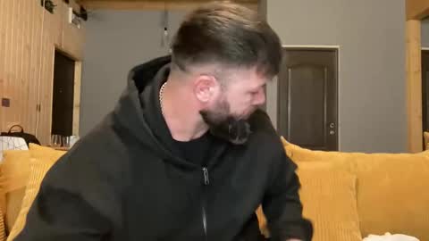 Jhonny online show from December 1, 3:44 am