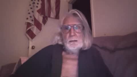 AlphaUniform online show from March 6, 11:17 am