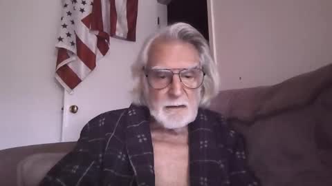 AlphaUniform online show from May 6, 2:44 pm