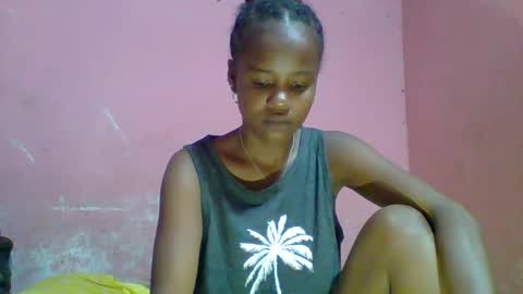 Snapshot of alphosettah chatting on December 8, 3:43 am alphosettah online show from December 8, 3:43 am