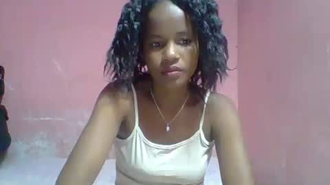 Snapshot of alphosettah chatting on December 11, 7:36 pm alphosettah online show from December 11, 7:36 pm