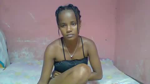 Snapshot of alphosettah chatting on December 15, 7:21 pm alphosettah online show from December 15, 7:21 pm