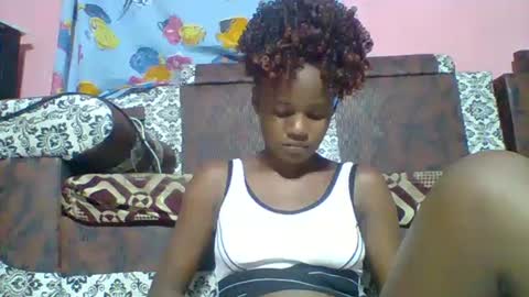 Snapshot of alphosettah chatting on February 16, 6:54 pm alphosettah online show from February 16, 6:54 pm