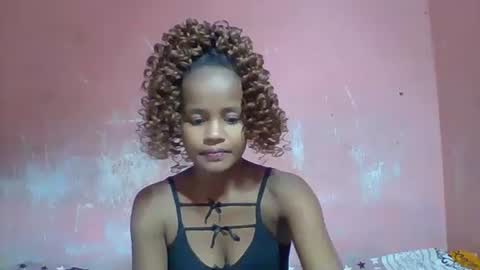 Snapshot of alphosettah chatting on February 23, 5:39 pm alphosettah online show from February 23, 5:39 pm