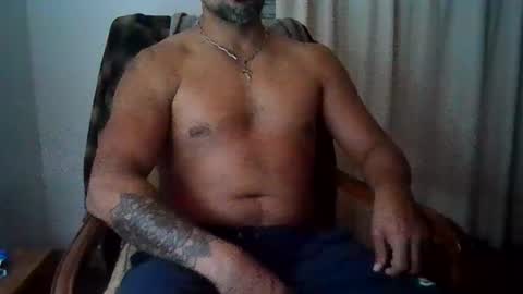 Snapshot of alpvp8 chatting on March 15, 1:55 am alpvp8 online show from March 15, 1:55 am