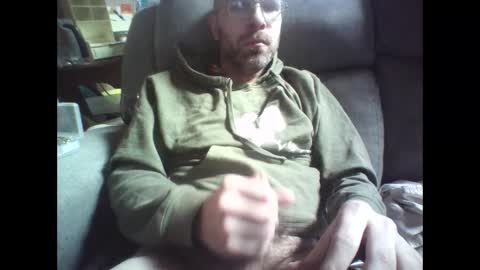 Snapshot of alrichough4 chatting on February 7, 5:07 pm Alric online show from February 7, 5:07 pm