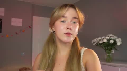 Amelia NEXT STREAM  online show from November 20, 1:44 pm