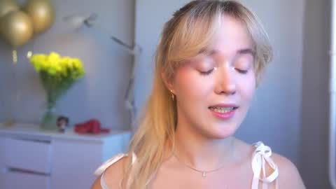 Amelia NEXT STREAM  online show from May 1, 2:21 pm
