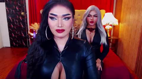 Alura Jhenson online show from October 26, 5:52 pm