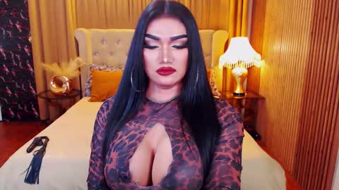 Alura Jhenson online show from December 19, 3:24 am