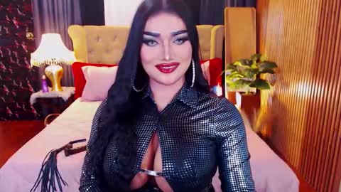 Alura Jhenson online show from January 31, 7:11 pm