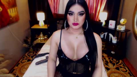 Alura Jhenson online show from June 3, 3:09 am