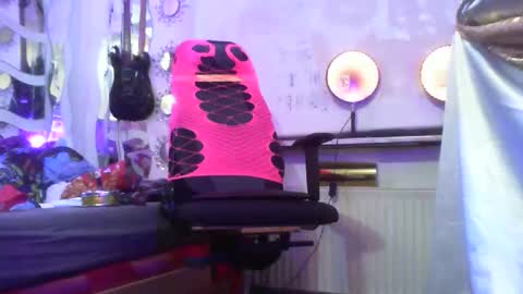 Snapshot of alwaysniceguy2 chatting on October 28, 2:59 am HoneyMelonGuy online show from October 28, 2:59 am