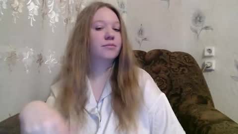 alya764770 online show from March 25, 11:33 pm