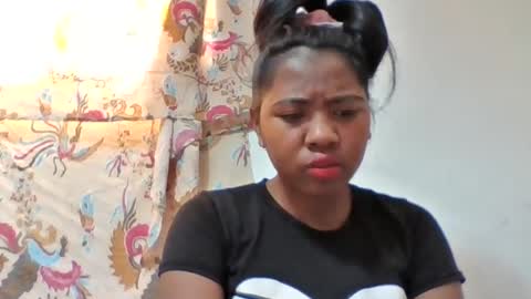 alydiah816442 online show from July 30, 5:17 am