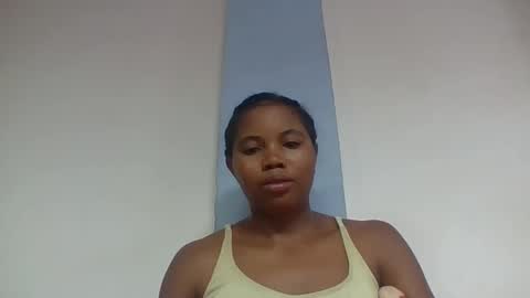 alydie7 online show from May 3, 6:14 pm