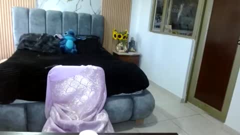 Snapshot of alylatina chatting on May 24, 4:23 pm alylatina online show from May 24, 4:23 pm