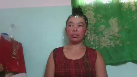 alypierette online show from November 17, 5:35 am