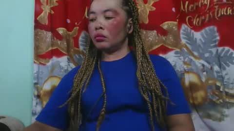 alypierette online show from February 23, 8:33 am