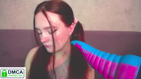 Alyssa online show from November 20, 4:12 am