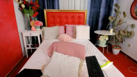 Alyssa online show from October 25, 4:53 am