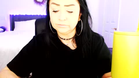 Alyssiaamorexo online show from July 8, 10:14 pm